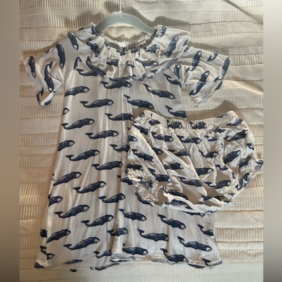 Kate Quinn Navy Whale Print Mommy and Me Dresses - Picture 4 of 4